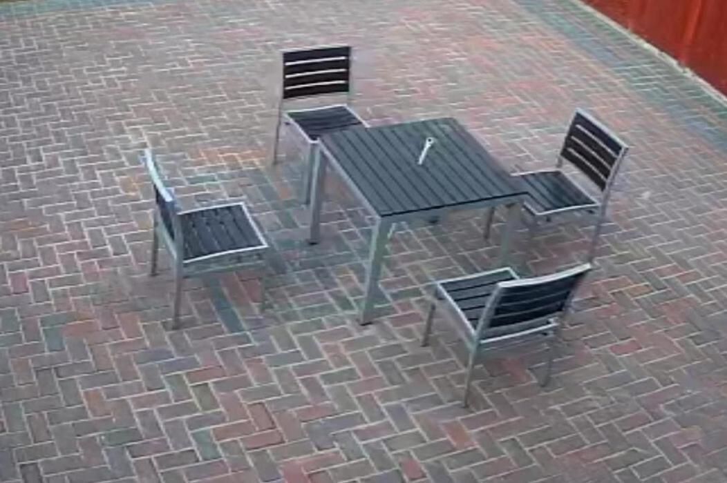 Luton Airport Guest House In Quiet And A Very Pleasant Area, Near London Luton Airport With Free Parking, Wifi, Smart Tv Exterior photo